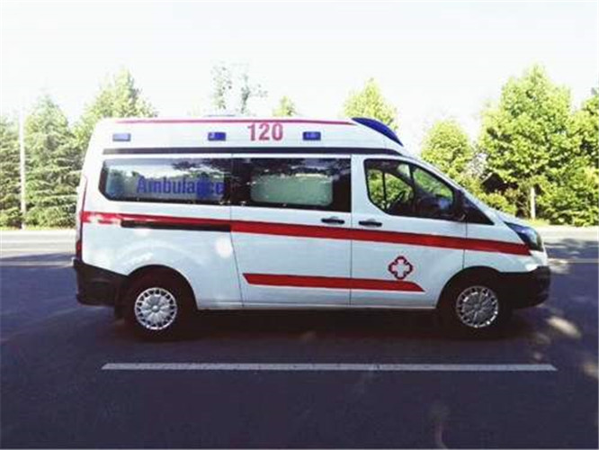 正镶白救护车出租服务案例6