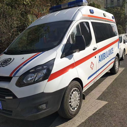 正镶白品质救护车出租,为您的健康出行负责